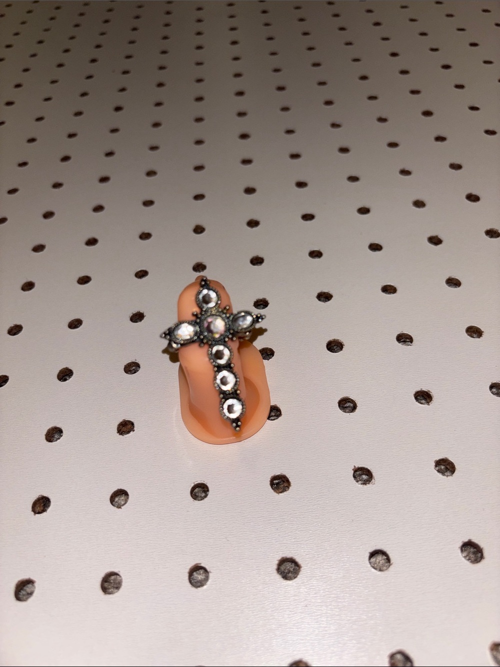Clear Crystal Cross Ring in Silver Tone-Stretchy Ring Band(Pre-Owned)